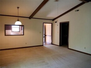 704 Aspen Trail in Winston-Salem, NC - Building Photo - Building Photo