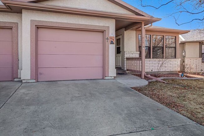 512 Eastgate Ct in Grand Junction, CO - Building Photo - Building Photo