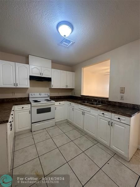 1012 NW 3rd Ave, Unit 1 in Fort Lauderdale, FL - Building Photo - Building Photo