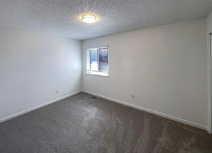 1640 Ironton St in Aurora, CO - Building Photo - Building Photo