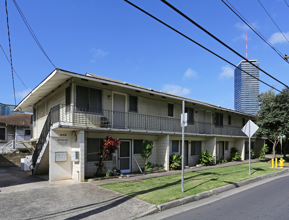 1905 Fern St in Honolulu, HI - Foto de edificio