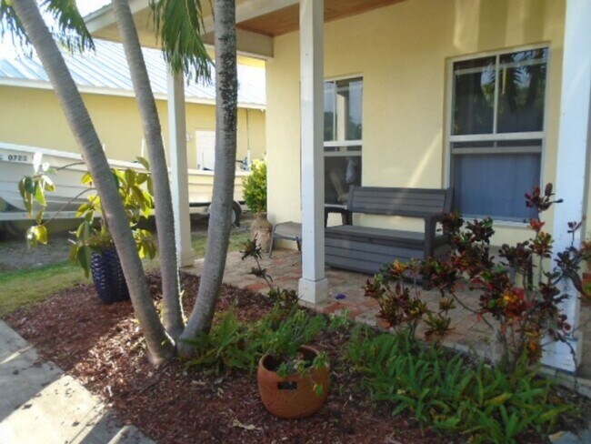 310 SE 3rd Ave in Delray Beach, FL - Building Photo - Building Photo