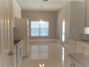 9019 Gladiolus Preserve Cir in Ft. Myers, FL - Building Photo - Building Photo