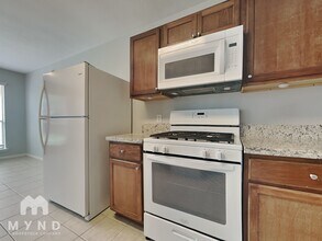 22715 Tara Way Dr in Katy, TX - Building Photo - Building Photo