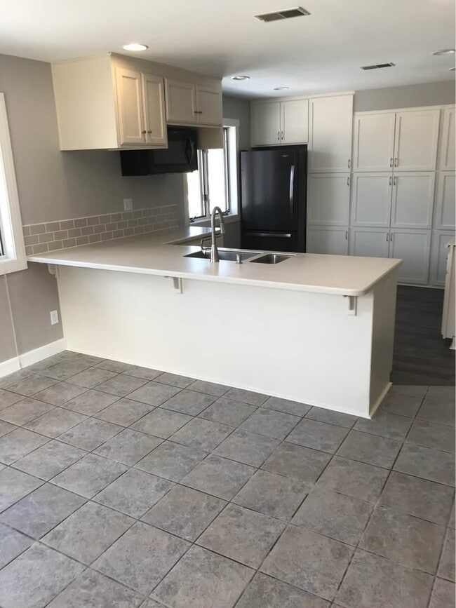 property at 406 Howard St