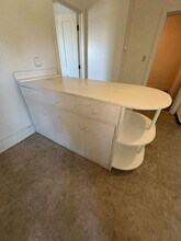 1706 Lakeway Dr in Bellingham, WA - Building Photo - Building Photo