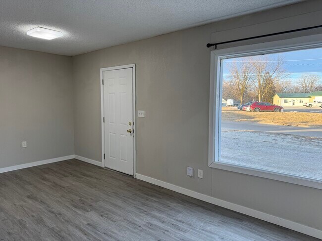 4624 Cheyenne Ave in Davenport, IA - Building Photo - Building Photo