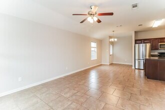 2412 Hawkwood Ct in Fort Worth, TX - Foto de edificio - Building Photo