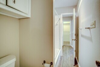 5703 Brownfield Dr in Lubbock, TX - Building Photo - Building Photo