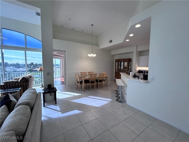 property at 1530 Clermont Dr