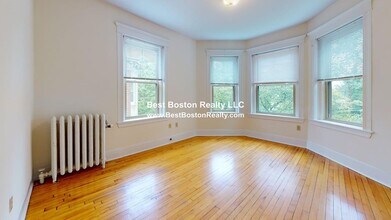 89 Trowbridge St, Unit 31 in Cambridge, MA - Building Photo - Building Photo