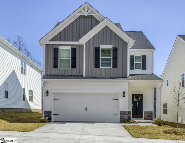 property at 611 Poinsett Bridge Wy