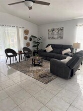 1458 Bay Grove Dr in Port Orange, FL - Building Photo - Building Photo