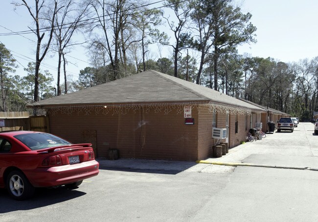 Highland Village in Houston, TX - Foto de edificio - Building Photo