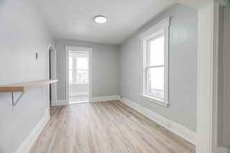 32 Mackay Av in London, ON - Building Photo - Building Photo