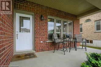 124 Dutton Way in Woodstock, ON - Building Photo - Building Photo