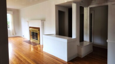 206 Ridgewood Dr in Lexington, NC - Building Photo - Building Photo