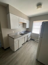 4782 Clevesdale Dr-Unit -2 in Cincinnati, OH - Building Photo - Building Photo