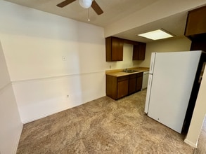 1701 S West End St in Springdale, AR - Building Photo - Building Photo