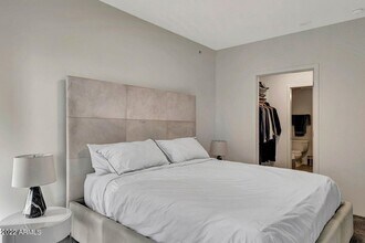 7180 E Kierland Blvd in Scottsdale, AZ - Building Photo - Building Photo