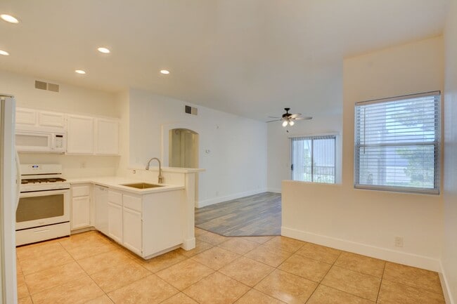 property at 2201 Ramsgate Dr