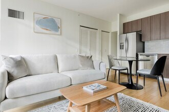 340 E North Water St in Chicago, IL - Building Photo - Building Photo