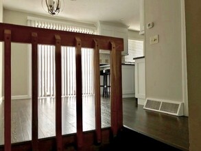 42 Winrow Dr in Merrimack, NH - Building Photo - Building Photo