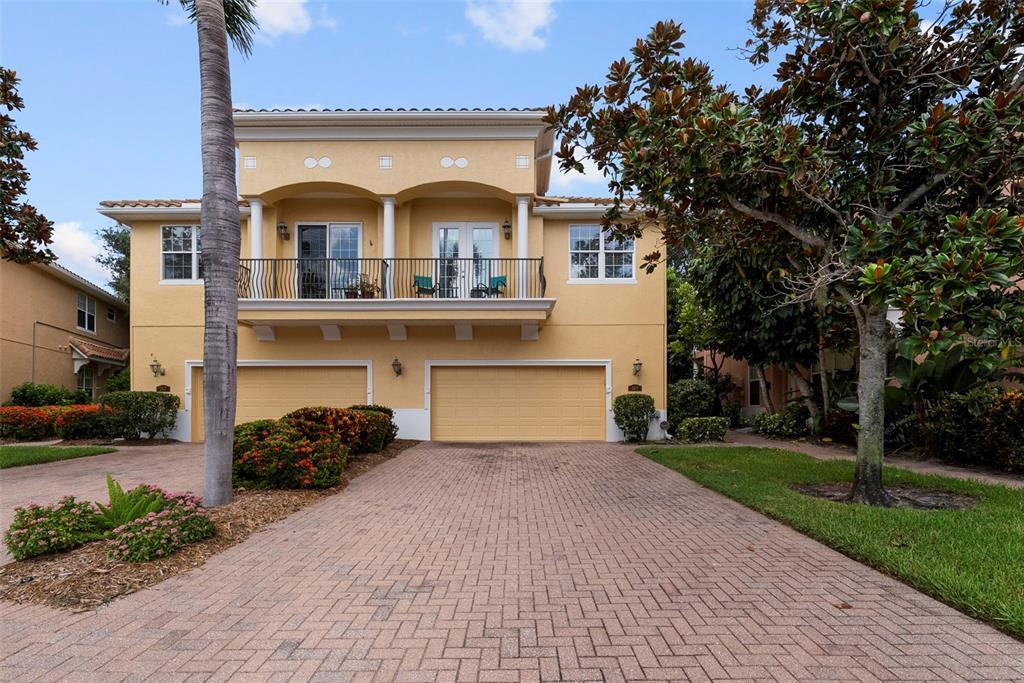 185 Banyan Bay Dr in St. Petersburg, FL - Building Photo