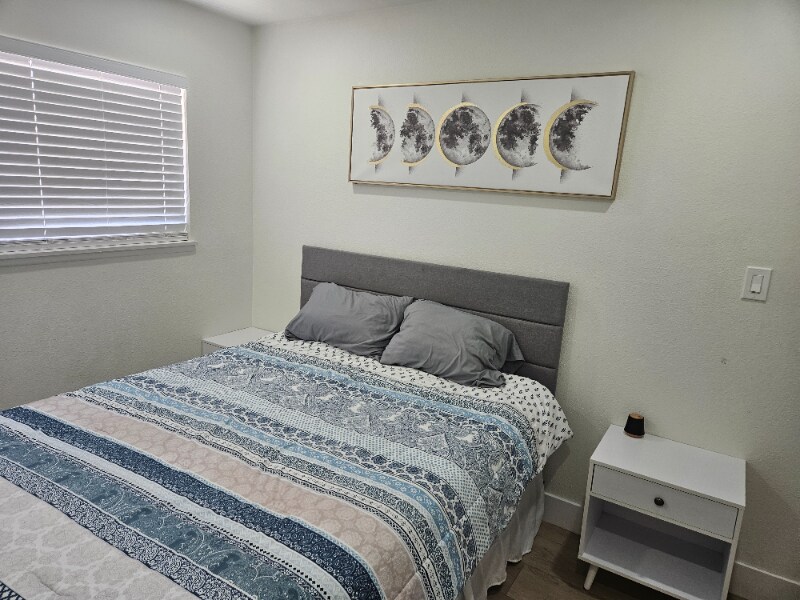 105 Marigold Ln in Las Vegas, NV - Building Photo