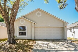 13043 Odyssey Lake Way in Orlando, FL - Building Photo