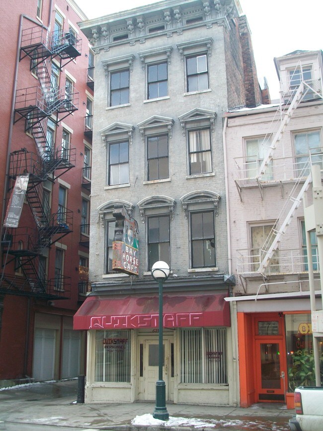 625 Main St in Cincinnati, OH - Foto de edificio - Building Photo