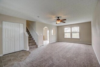 4731 Springwood Ct in Hamilton, OH - Building Photo - Building Photo