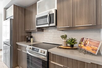 9402-9150 150 St NW in Edmonton, AB - Building Photo - Building Photo