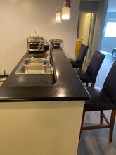 6400 Christie Ave, Unit 5123 in Emeryville, CA - Building Photo - Building Photo