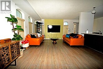 25 Camilleri Rd in Ajax, ON - Building Photo - Building Photo