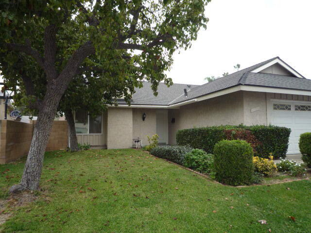 property at 5691 Lynnbrook Plz