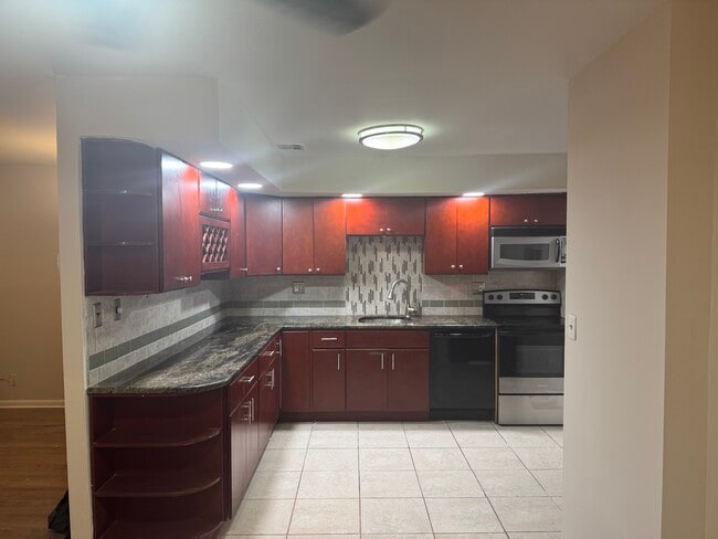 property at 4000 Gypsy Ln