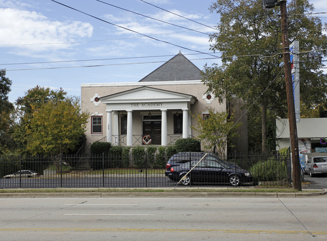 368 NE Moreland Ave in Atlanta, GA - Building Photo - Building Photo