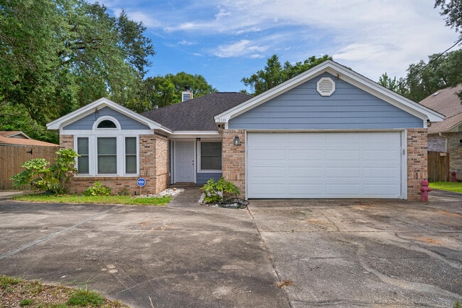 property at 318 Pelham Rd