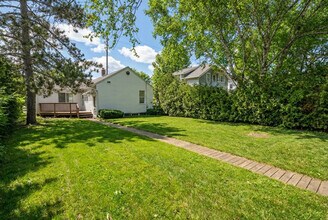 917 N 18th St in Manitowoc, WI - Building Photo - Building Photo