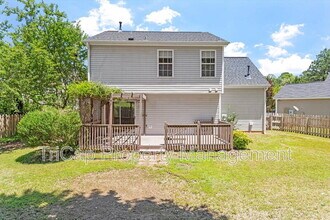 108 Summer Days Ct in Apex, NC - Building Photo - Building Photo