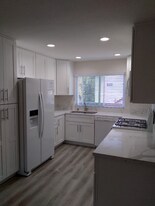 9808 Shirley Gardens Dr, Unit 4 in Santee, CA - Building Photo