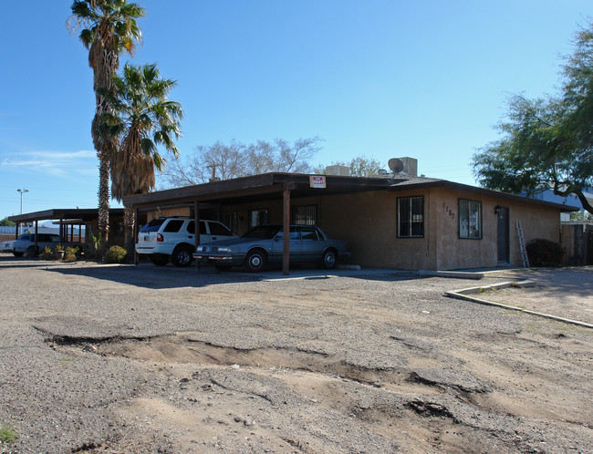 1187 S Alamo Ave in Tucson, AZ - Building Photo - Building Photo