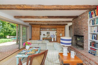 17 Island Rd in East Hampton, NY - Building Photo - Building Photo