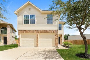 14715 Kendalls Path Ct in Houston, TX - Building Photo