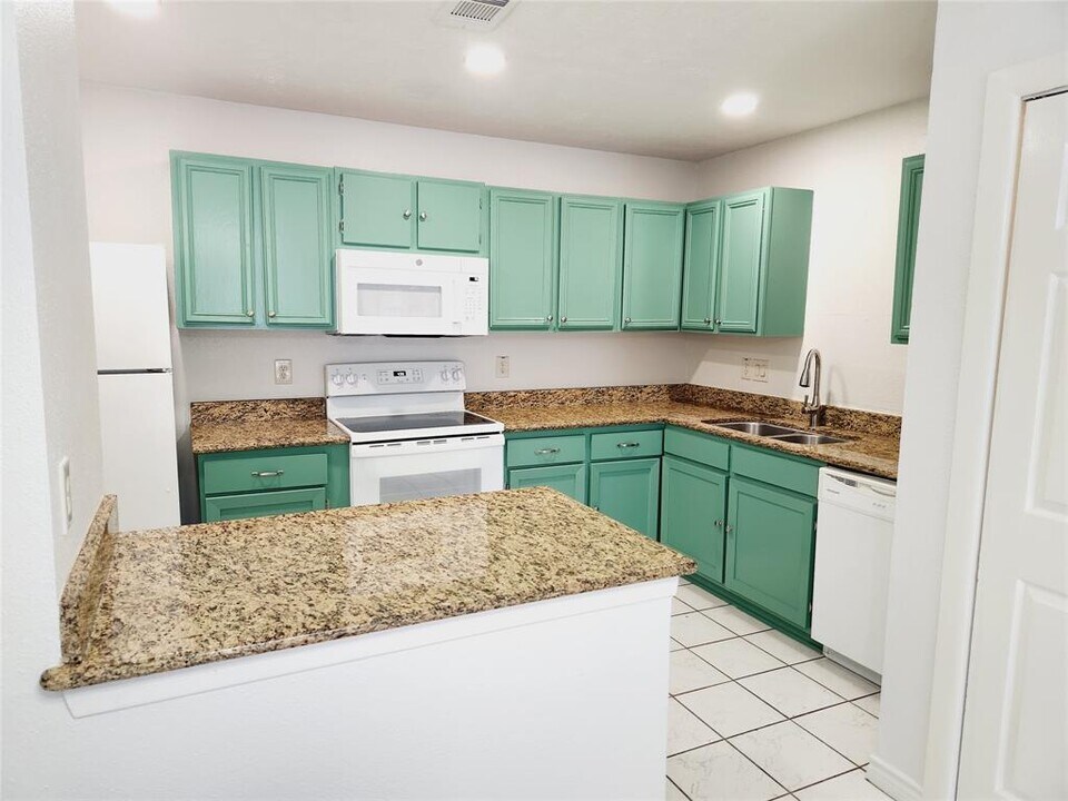 23503 Prairie Bird Dr in Spring, TX - Building Photo