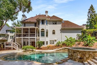 510 Northland Ridge Ct in Atlanta, GA - Building Photo - Building Photo