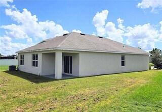35525 Stella Vast Dr in Zephyrhills, FL - Building Photo - Building Photo