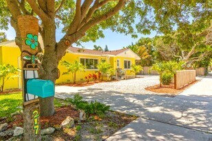 217 S Orlando Ave in Cocoa Beach, FL - Building Photo