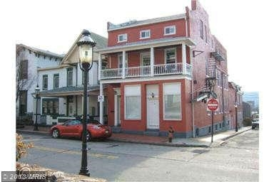 216 Decatur St in Cumberland, MD - Foto de edificio